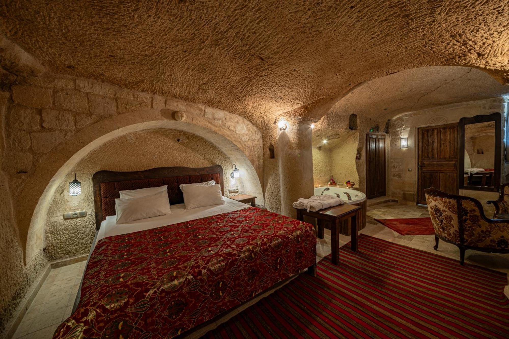 어굽 Shiraz Cave Cappadocia B&B 외부 사진